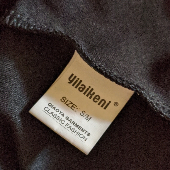 Black Girls Rock Women's Tee - Picture 4 of 4